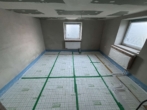 Wohnzimmer - Erstbezug in ruhiger Lage / Halle Optional anmietbar