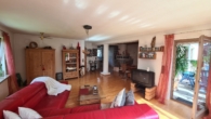 Wohnzimmer EG Bild 1 - Gepflegtes Ein- oder Zweifamilienhaus in ruhiger Lage