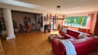 Wohnzimmer EG Bild 3 - Gepflegtes Ein- oder Zweifamilienhaus in ruhiger Lage