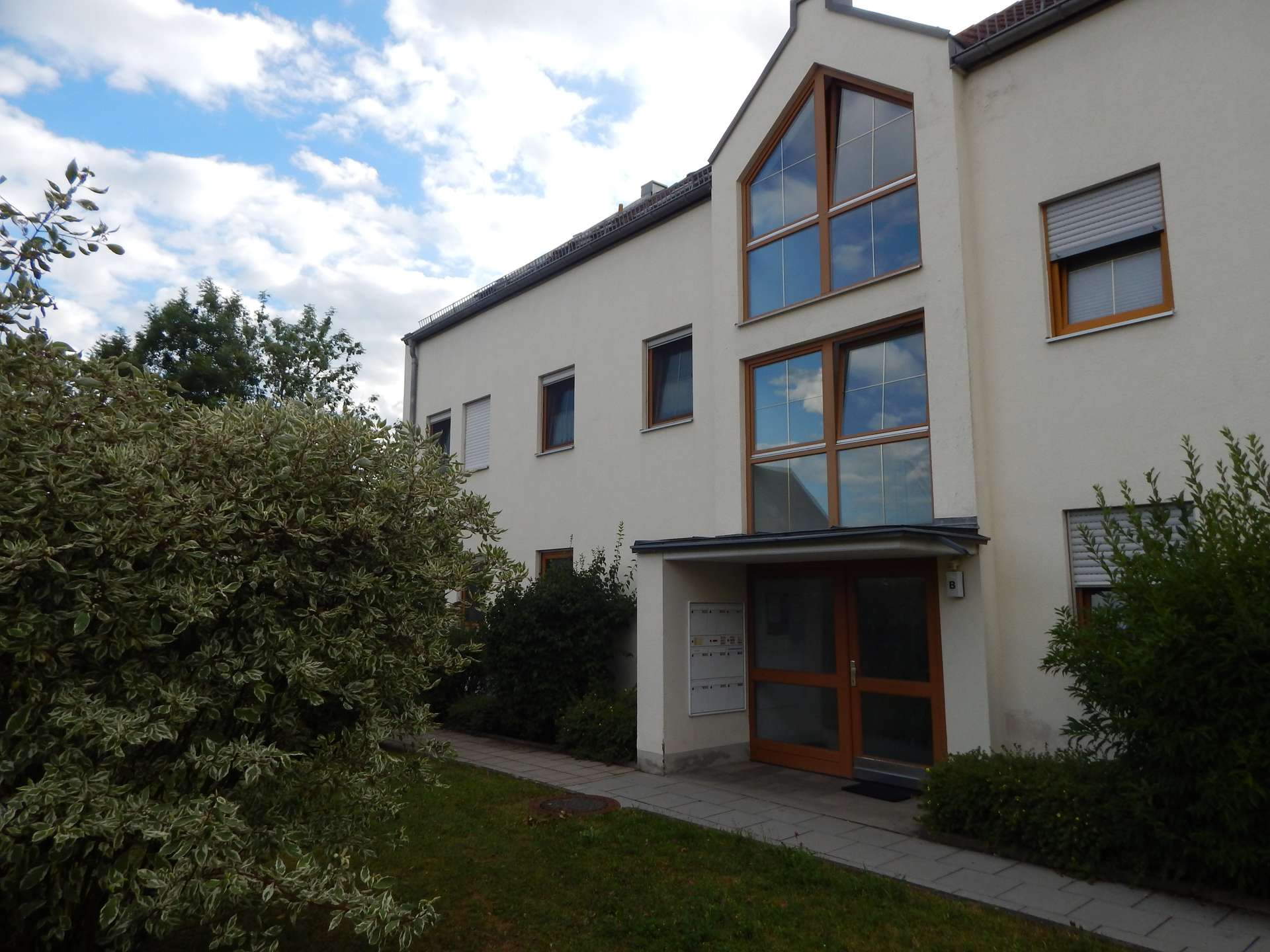 Traumhafte 2-ZKB Gartenwohnung mit viel Platz zur Entfaltung