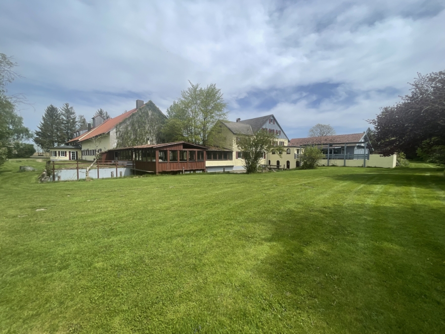 Gutshofanwesen mit Hotel und Gastronomie, 86853 Langerringen / Schwabmühlhausen, Haus