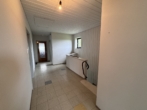 Diele im OG - 1-2 Familienhaus mit unverbaubarer Sicht !