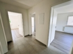 Flur OG - Erstbezug nach Renovierung Ein-/Zweifamilienhaus Langenneufnach
