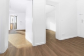 Flur - Modern sanierte 4-Zimmer-Wohnung mit Balkon – Kapitalanlage mit solider Vermietung oder Eigennutzer