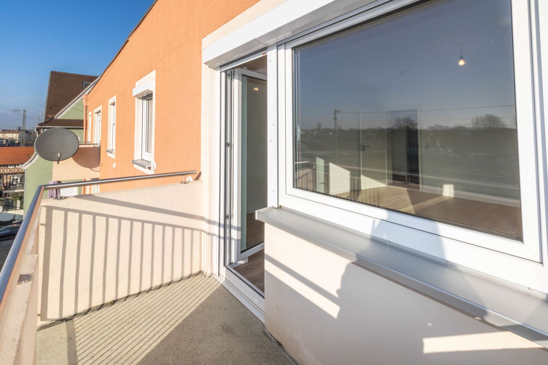 Modern sanierte 4-Zimmer-Wohnung mit Balkon – Kapitalanlage mit solider Vermietung oder Eigennutzer