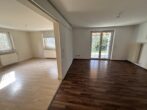 Renovierungsbedürftiges Einfamilienhaus mit 1.168m² Grund im Gewerbegebiet von Großaitingen! - Wohn/Essbereich/ Schlafzimmer