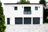 D81_2498 - Luxuriöses Einfamilienhaus im Landhausstil mit Einliegerwohnung