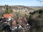 Renovierungsbedürftiges Ein- bis Zweifamilienhaus in idyllischer Sackgasse (Hanglage) in Schwabegg - Aussenansicht